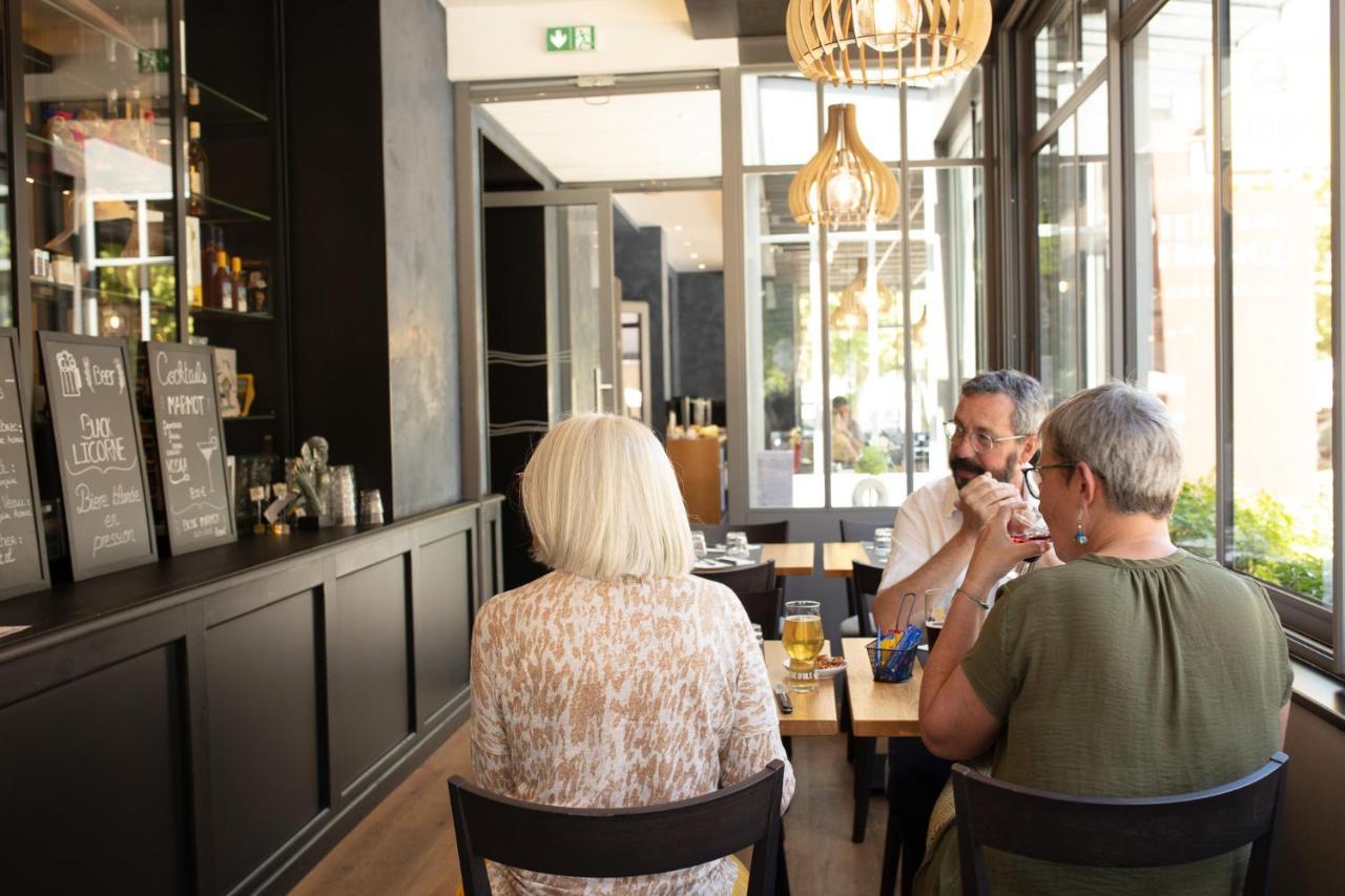 Logis Hotel Restaurant De France Saint-Geniez-dʼOlt Eksteriør billede