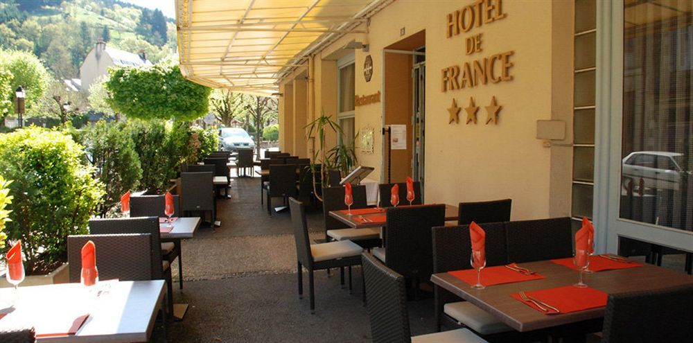 Logis Hotel Restaurant De France Saint-Geniez-dʼOlt Eksteriør billede