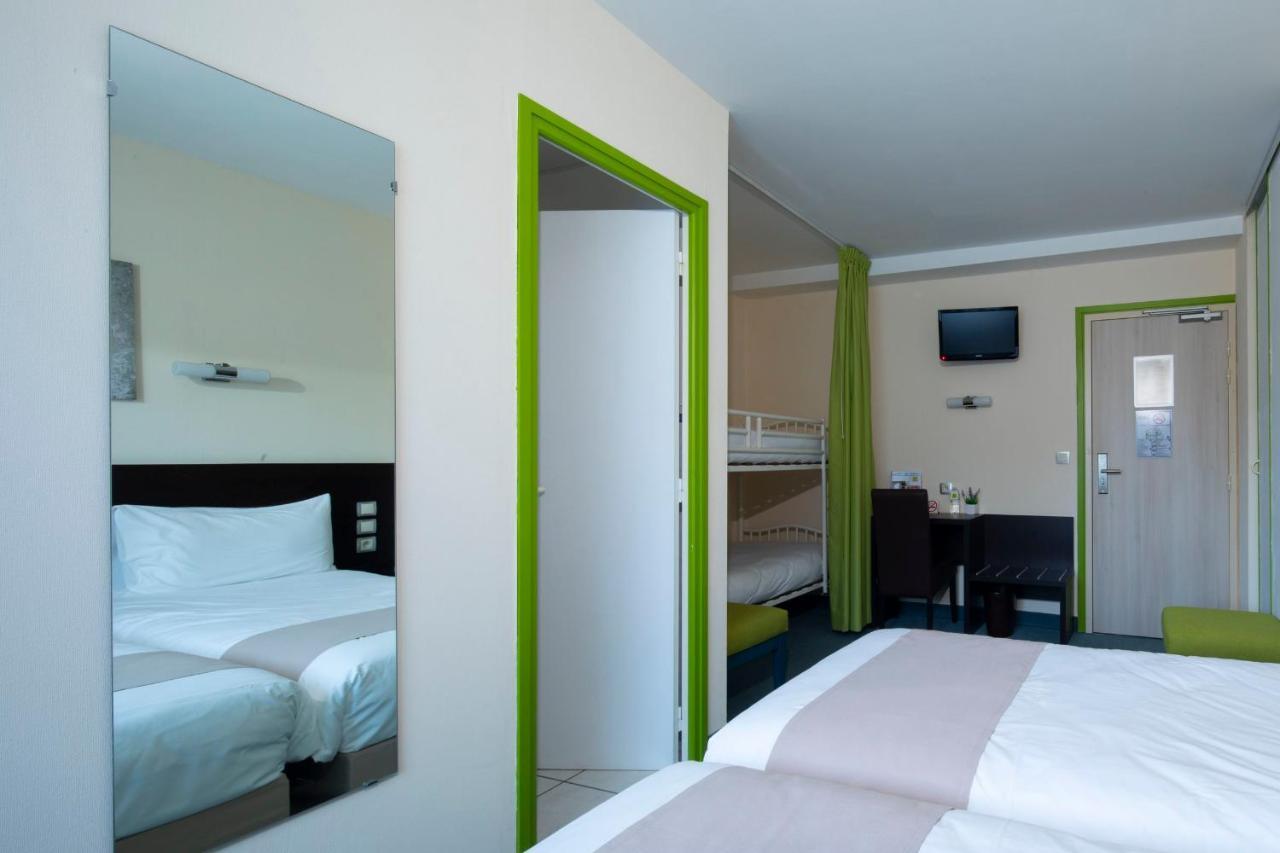 Logis Hotel Restaurant De France Saint-Geniez-dʼOlt Eksteriør billede